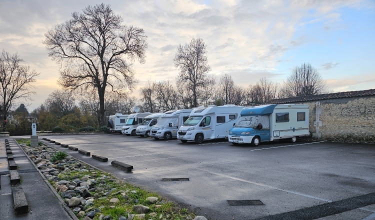 Camping-car Park Cognac