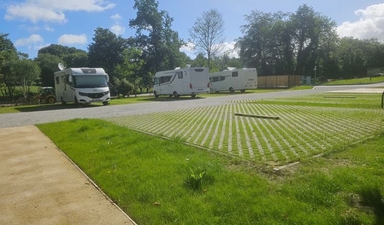 Aire de camping-car de Guerlédan