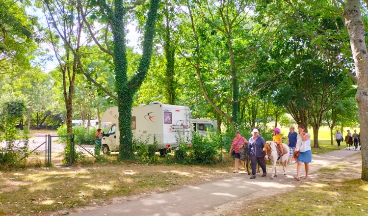 Aire Camping-car Park Evellys