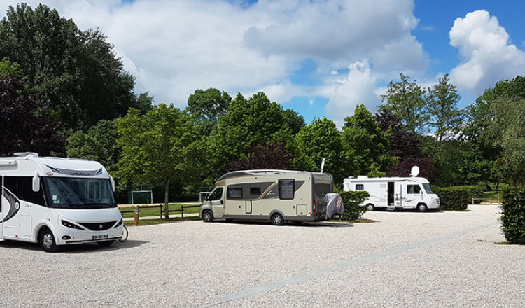 Aire CAMPING-CAR PARK de Lailly-en-Val