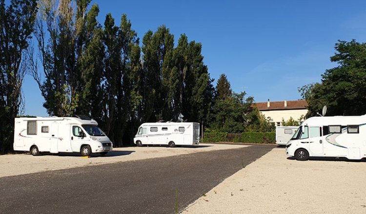 Aire CAMPING-CAR PARK de Valréas